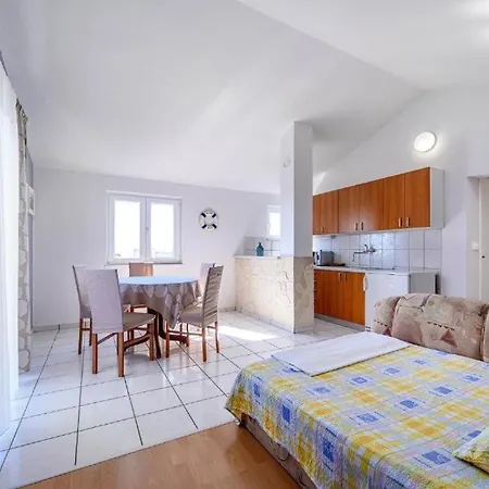 With Parking Space Raslina, Krka - 24304 Zaton (Sibenik-Knin)