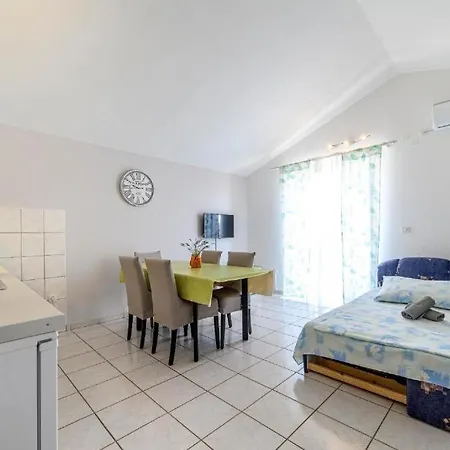 Lejlighed With Parking Space Raslina, Krka - 24304 Zaton (Sibenik-Knin)