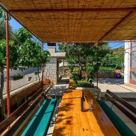 아파트 With Parking Space Raslina, Krka - 24304 *