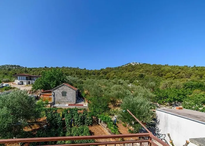 아파트 With Parking Space Raslina, Krka - 24304